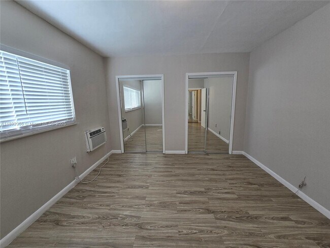 Building Photo - 835 Lenox Ave.