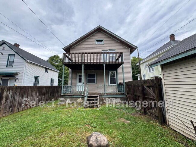 Building Photo - 317 W Wildwood Ave