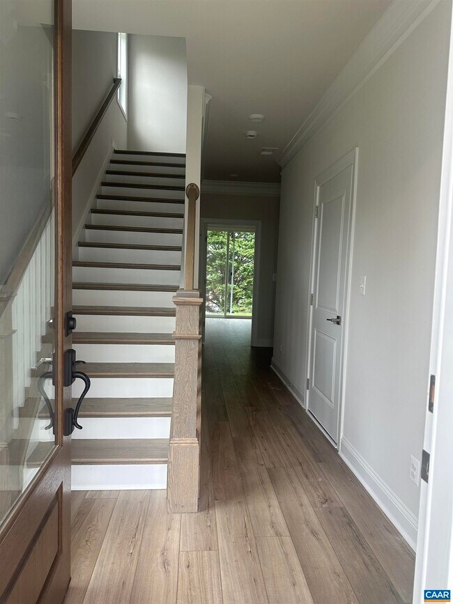 Building Photo - 2024 Calico Ct