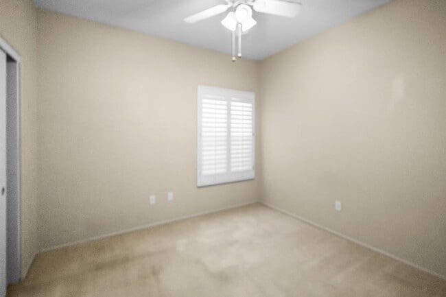 Building Photo - Sun City Grand Home