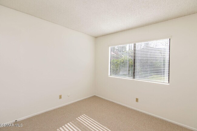 Building Photo - 30210 Rainbow Crest Dr
