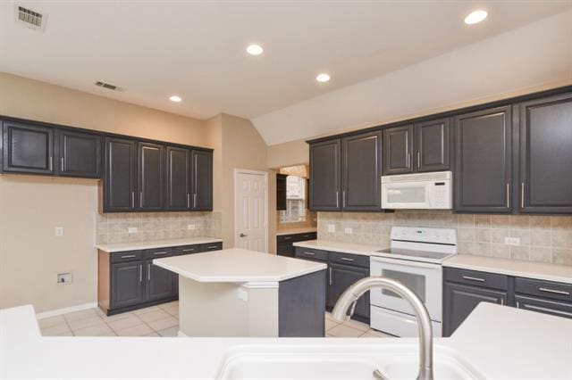 Building Photo - 2471 Loch Haven Ct