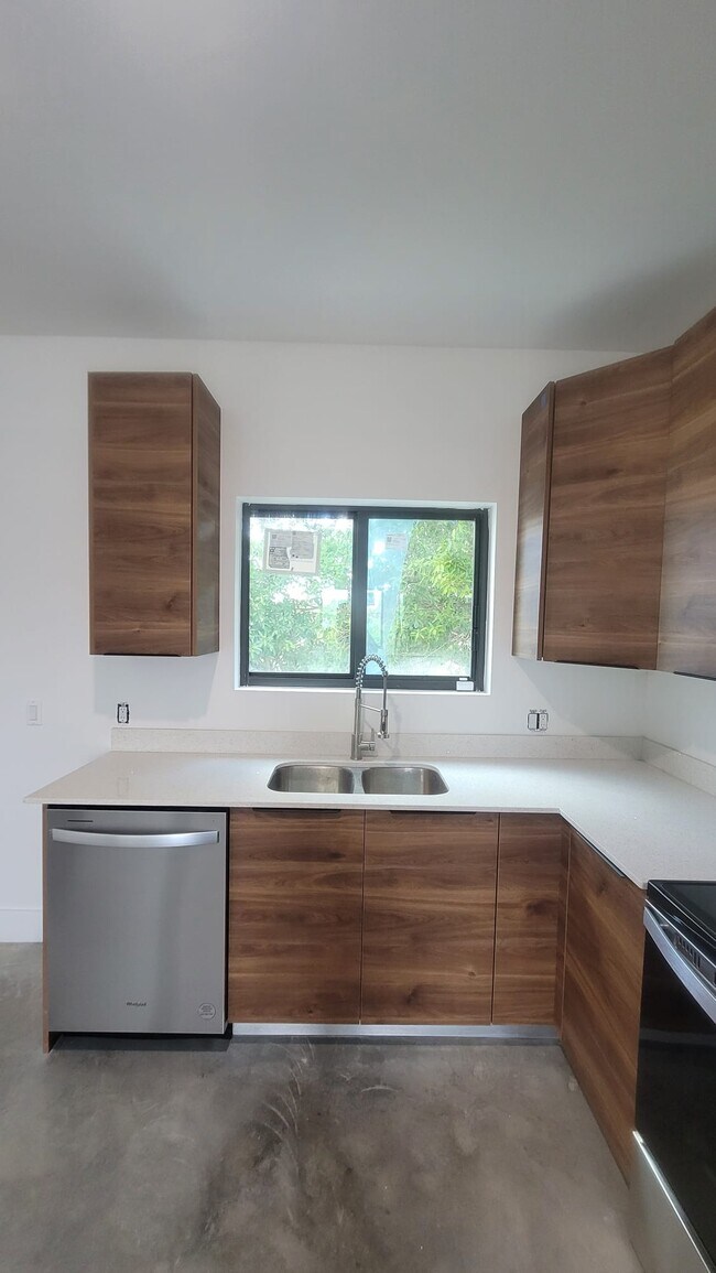 Building Photo - 2146 NW 69th Terrace