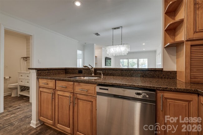 Building Photo - 646 Portside Dr