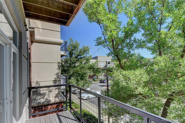 Building Photo - 5677 S Park Pl