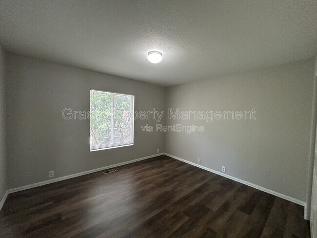 Building Photo - 9758 Laredo St.