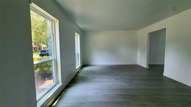 Building Photo - 3311 Big Spruce Dr