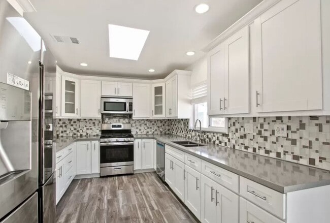 Building Photo - 4125 179th St