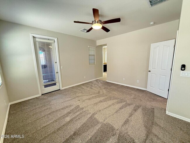 Building Photo - 9237 W Coolbrook Ave