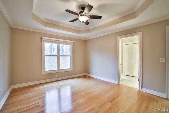 Building Photo - 480 Whitehaven Rd