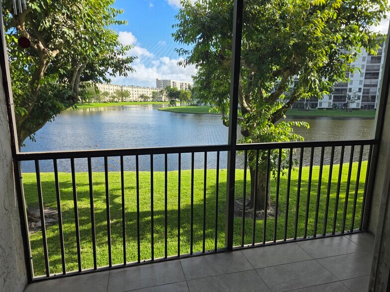 Balcony view - 2222 N Cypress Bend Dr