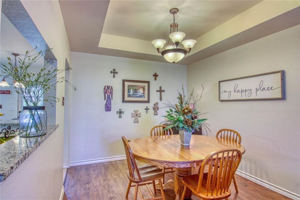 Building Photo - 714 Saint Lucy Dr