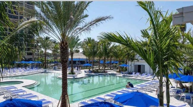 Building Photo - 2400 S Ocean Dr