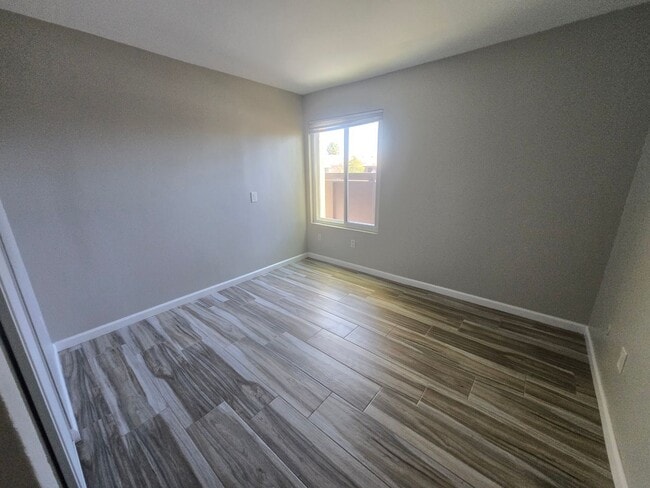 Building Photo - 3454 Castle Glen Dr