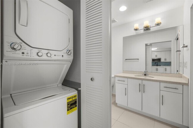 Building Photo - 2651 NE 212th Terrace