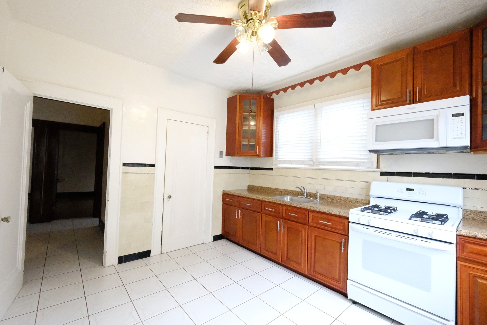 Kitchen - 90 Norman Rd