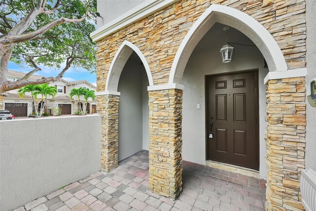 Building Photo - 22264 SW 93rd Ct