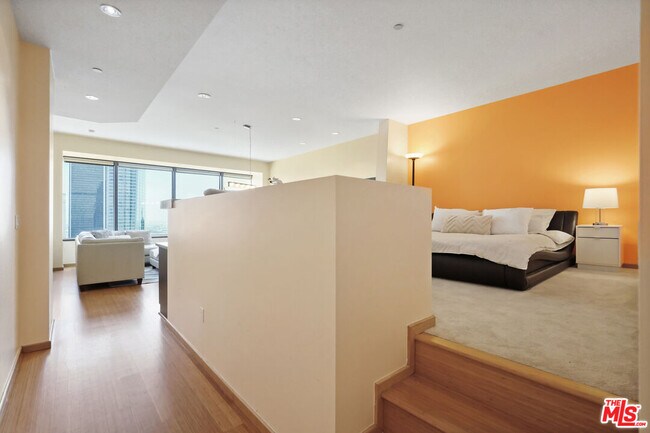 Building Photo - 1100 Wilshire Blvd