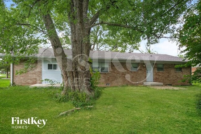 Building Photo - 8074 Hague Rd