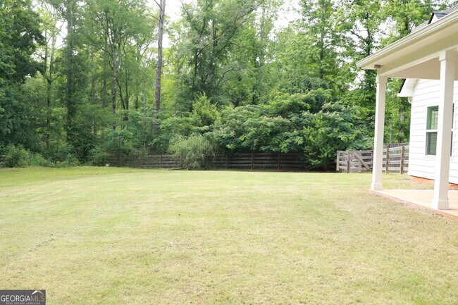 Building Photo - 135 Jessica Ct