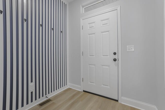 Building Photo - 961 Heyl Ave