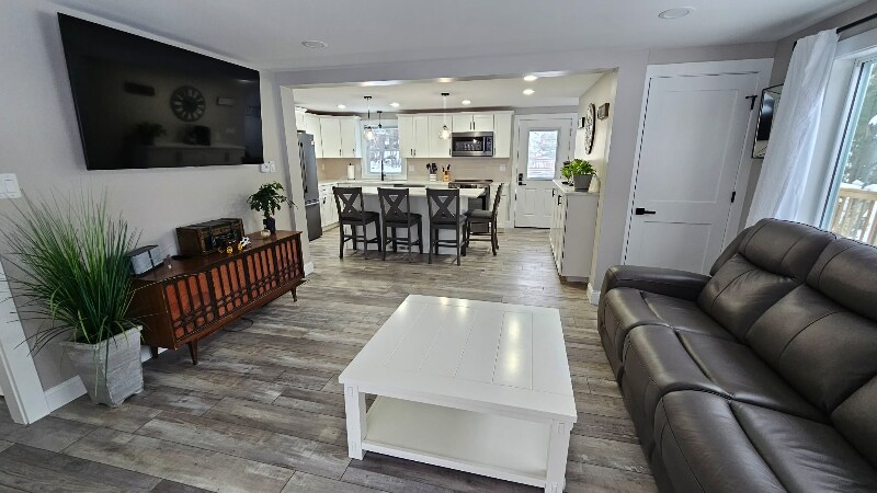 Building Photo - 17 Powderhouse Rd