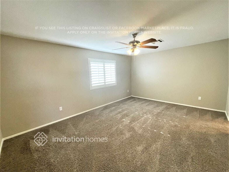 Building Photo - 1576 E Orchid Ct