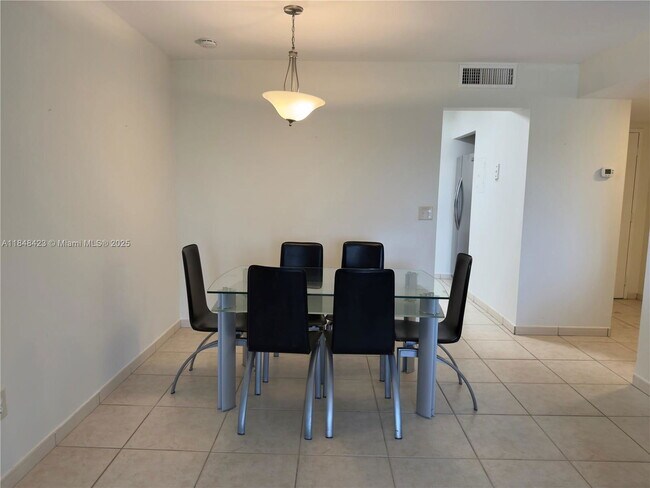 Building Photo - 7765 SW 86th St