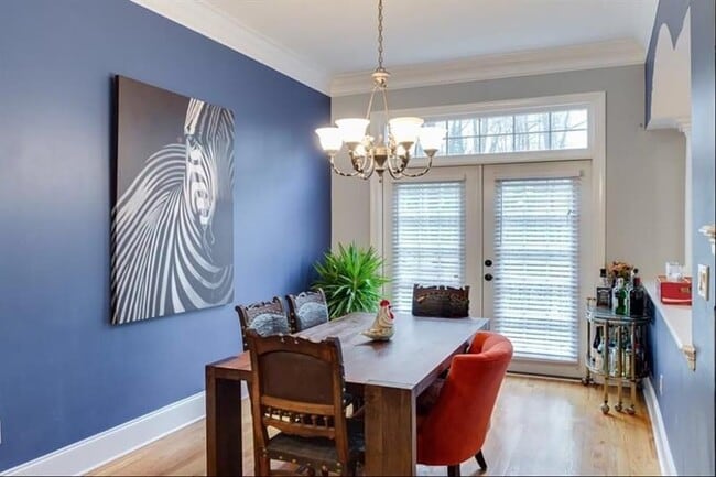 Building Photo - 331 Carpenter Dr NE