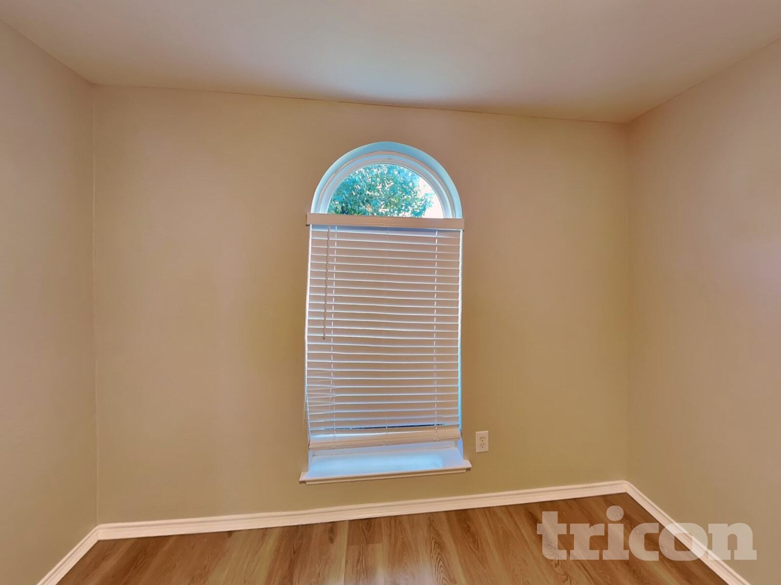 Building Photo - 755 Catalina Dr