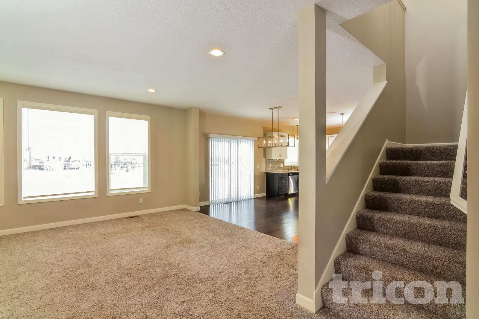 Building Photo - 14060 Ailesbury Ave