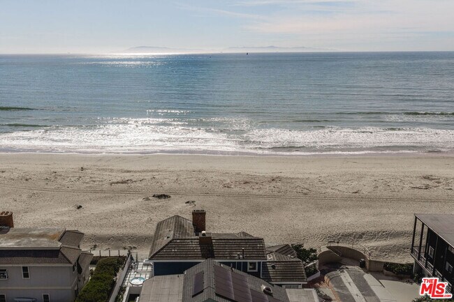 Building Photo - 1044 Waterbury Ln