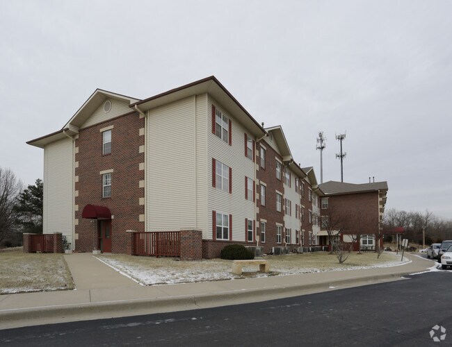 Tremont Place Senior Apartments 6161 N Chatham Ave Kansas City MO