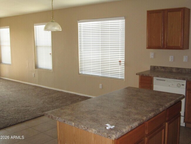 Building Photo - 18671 N Madison Rd