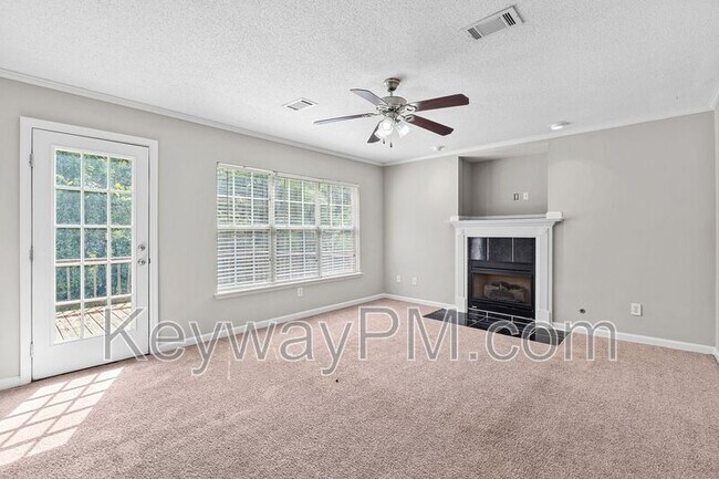 Building Photo - 5780 Carriage Hills Dr