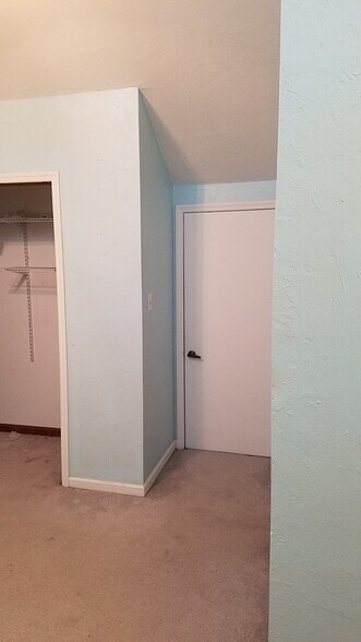 Building Photo - 4019 Chipola St