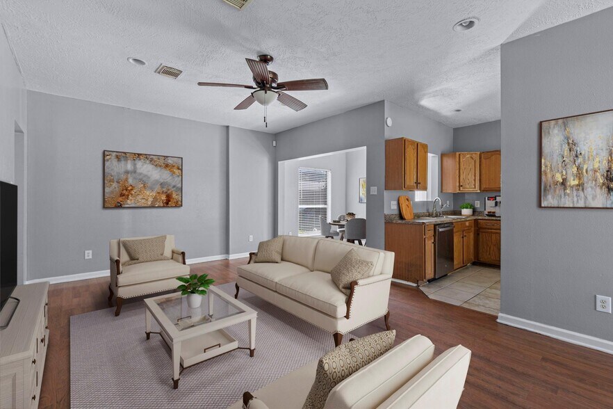 Virtually staged - 12326 Kings Chase Dr