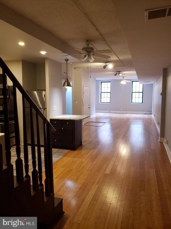 Building Photo - 114 N 3rd St