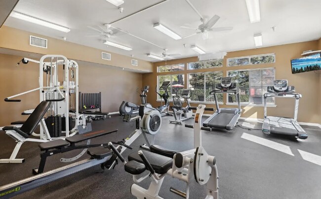 Building Photo - 4200 E Commerce Way