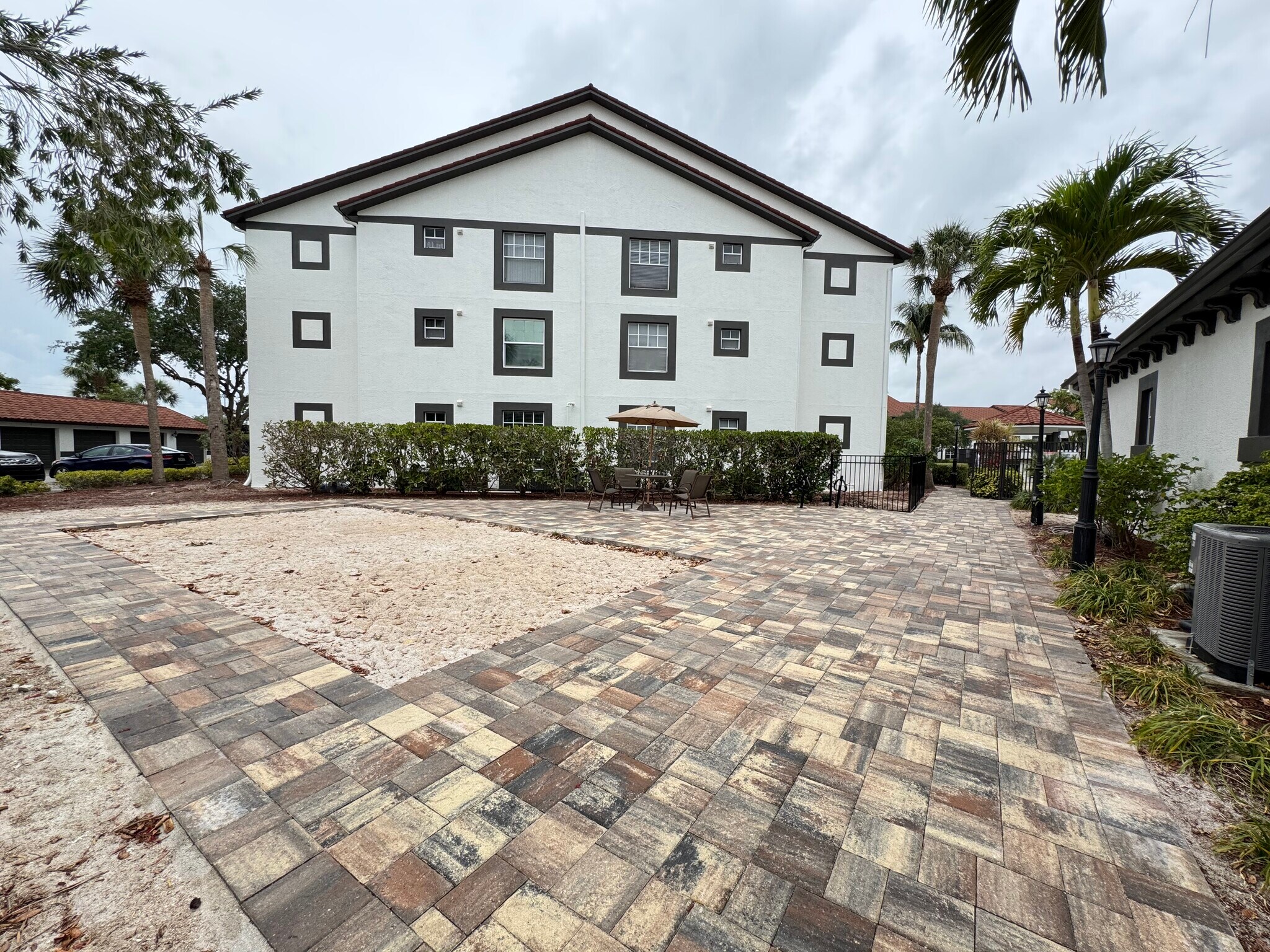 Building Photo - 7925 Preserve Cir