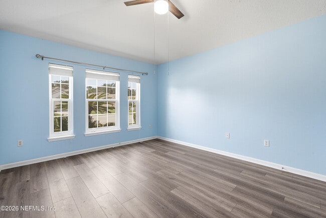 Building Photo - 1380 Fairway Village Dr