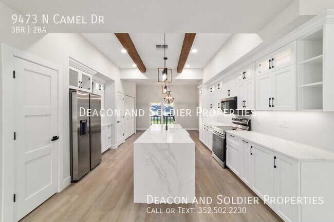 Building Photo - 9473 Camel Dr