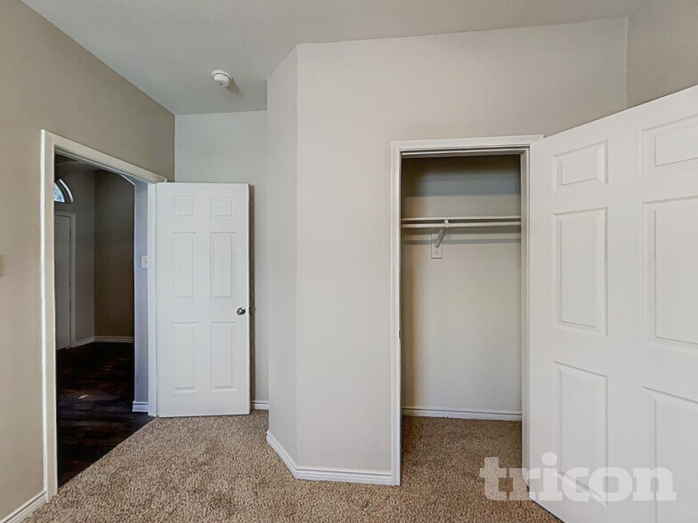 Building Photo - 345 Brandywine Ct