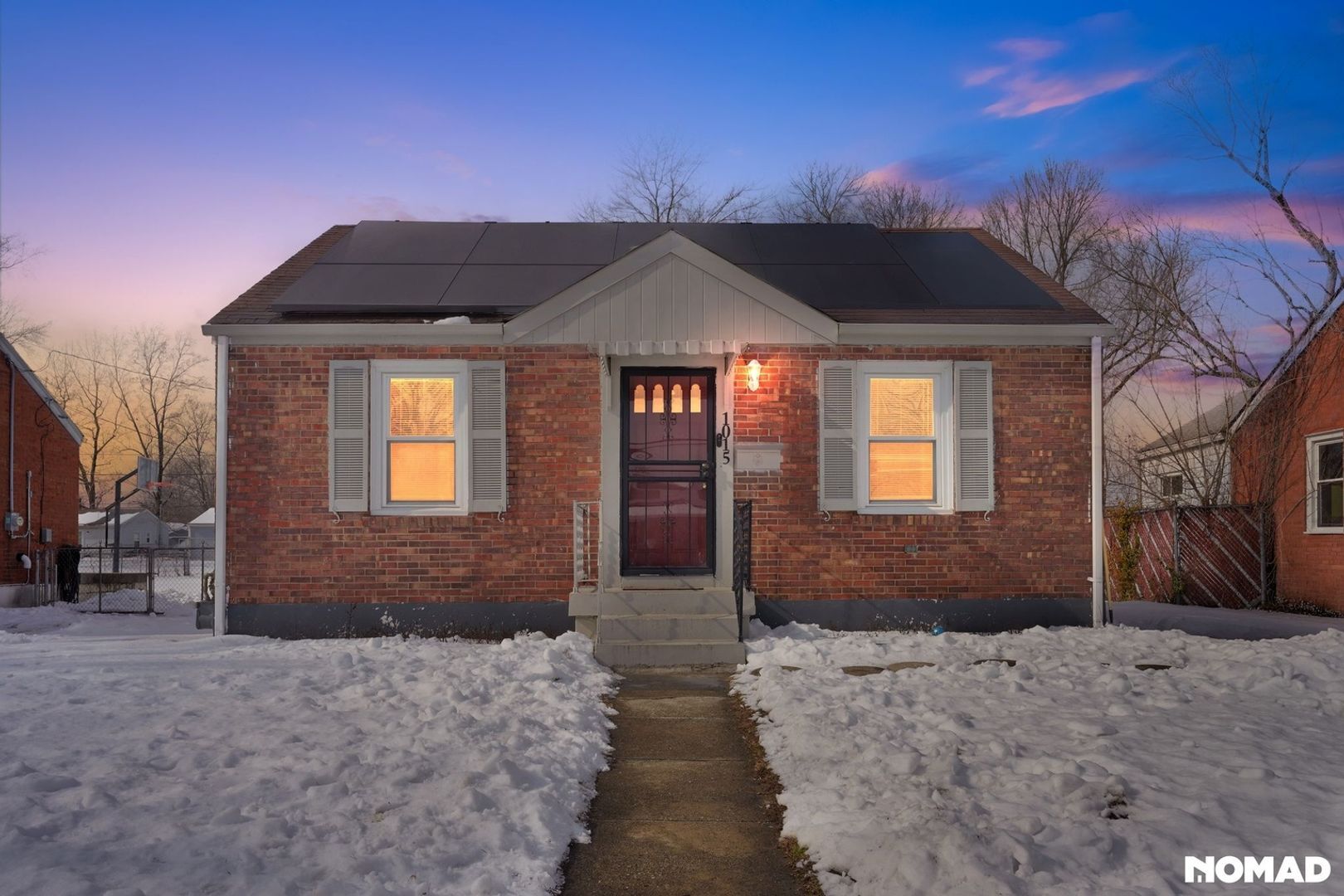 Building Photo - 1015 W Indian Trail