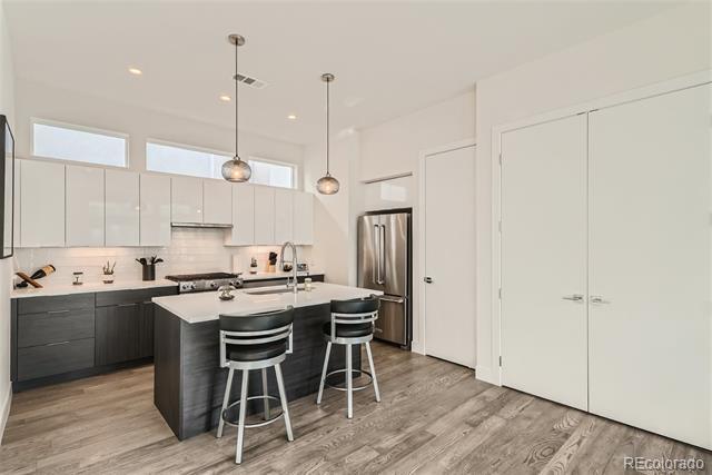 Building Photo - 2416 Eliot St