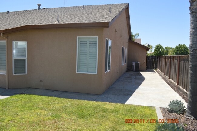 Building Photo - 4232 Windrose Dr