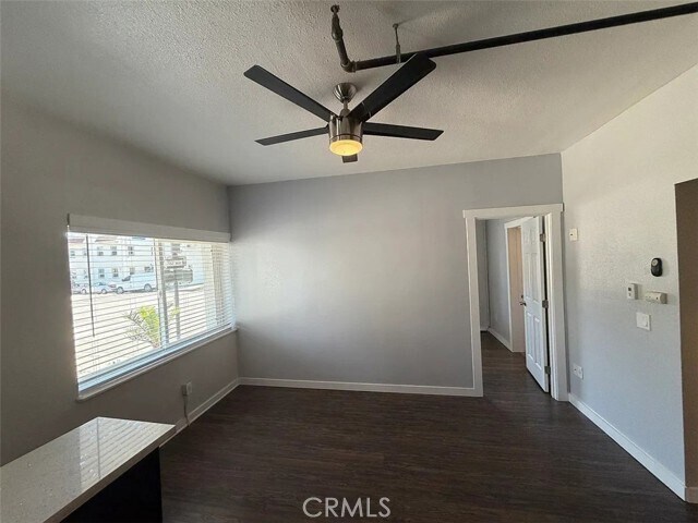 Building Photo - 601 Linden Ave