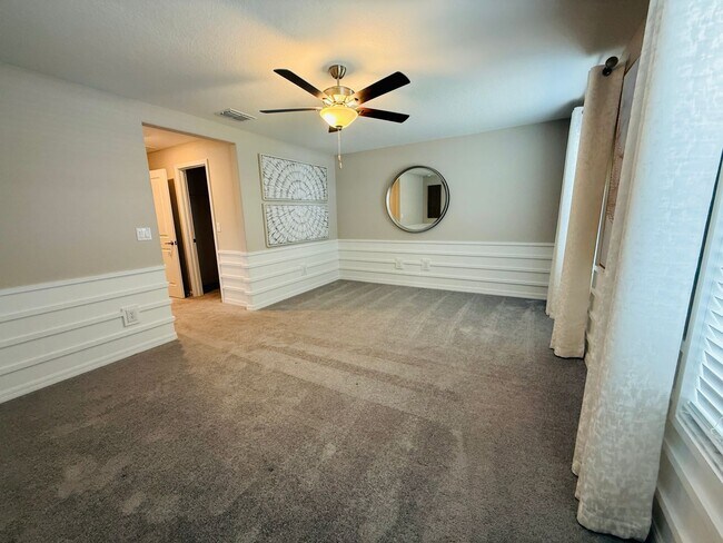 Building Photo - Townhouse in Land O' Lakes - The Townes at Lake Thomas