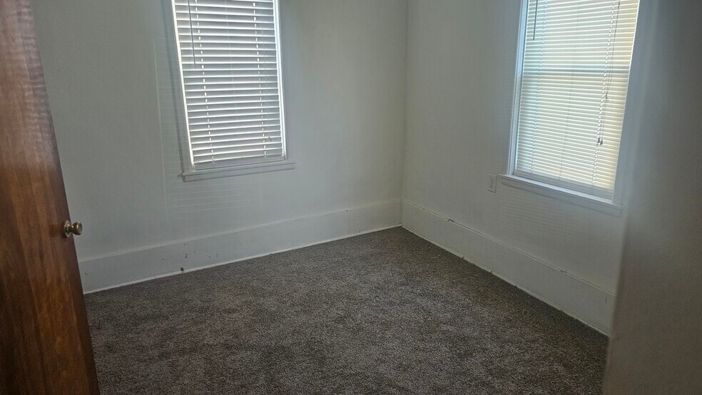 Bedroom - 208 Herbert Ave