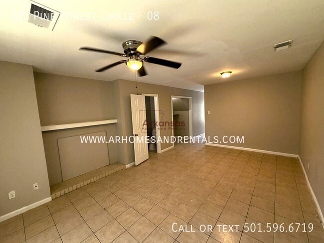 Building Photo - 301 Pine Forest Cir